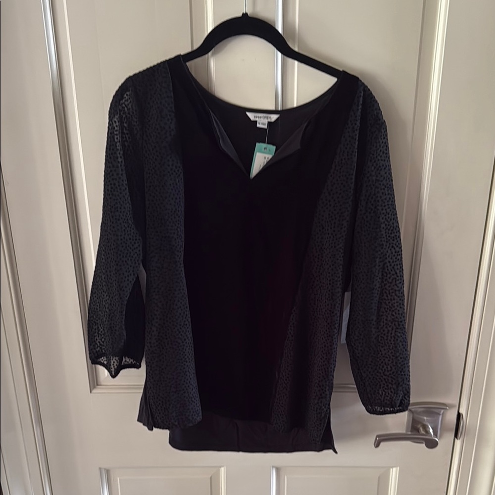 Sweet Grey Rosabella Velvet Panel Blouse Black